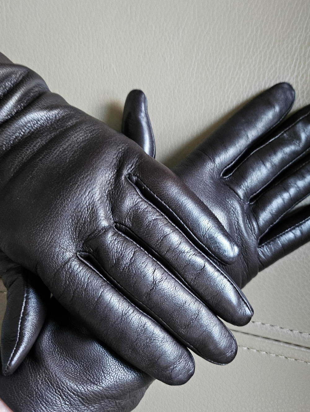 RICH BROWN LEATHER GLOVES with CASHMERE LINING by FOWNES BROTHERS SIZE S - Picture 13 of 14